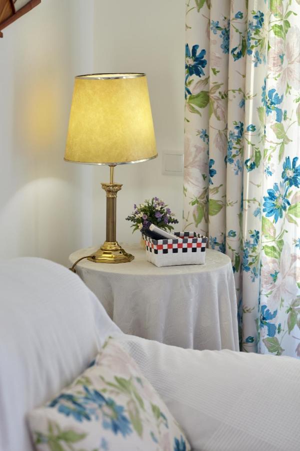 Os Reais - Apt In Front Of The Beach In Centeanes Carvoeiro  Exterior foto