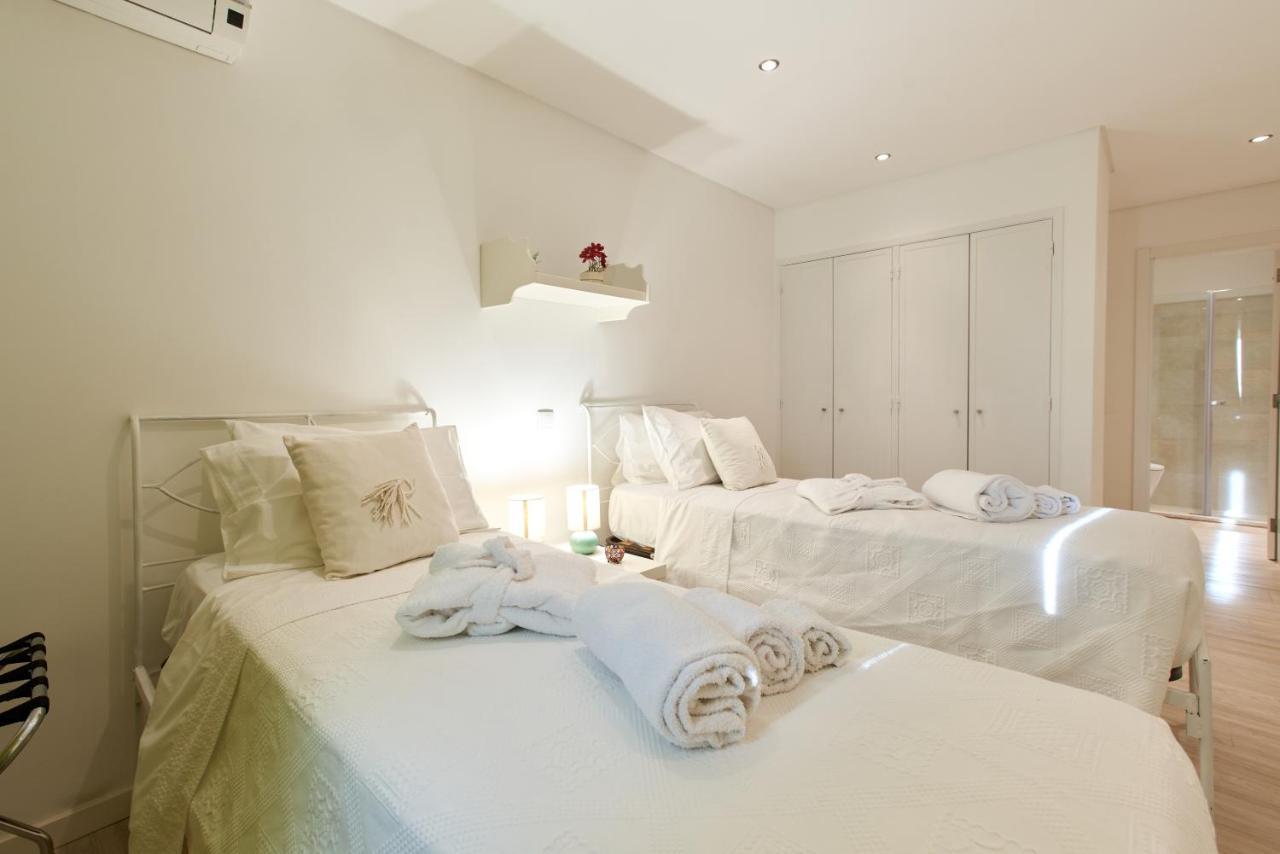 Os Reais - Apt In Front Of The Beach In Centeanes Carvoeiro  Exterior foto
