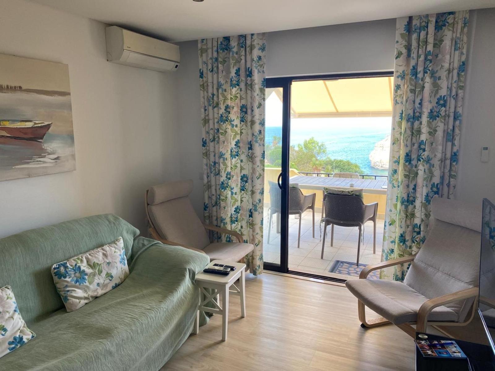 Os Reais - Apt In Front Of The Beach In Centeanes Carvoeiro  Exterior foto
